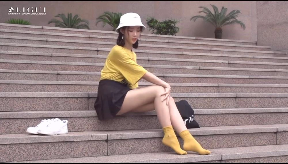 [Ligui丽柜] 高清视频 2018.10.18 《清雅中的小性感》筱筱 2
